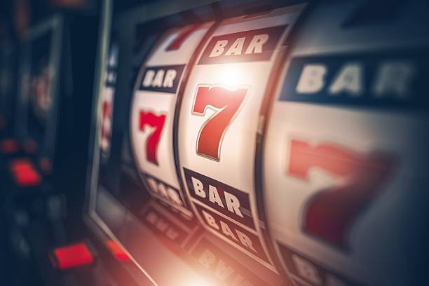 Bet placement before cards are dealt Ante and raise bet placement interface on obortoto